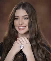 Aimee Muniz (@aimeemuniz) • Instagram photos and videos