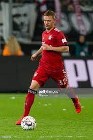 He's already been part of the bayern team for two seasons now, he's remarkably similar to lahm in build, playing style, and. Bayern Germany On Twitter Joshua Kimmich Slipped Quite A Few Times On The Pitch Against Gladbach After The Final Whistle Uli Hoeness Grabbed Him In Front Of The Dressing Room And