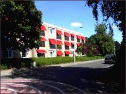 Easterwâlde) is the largest village in the municipality of ooststellingwerf in the east of friesland, the netherlands. Verzorgingshuis Oosterwolde Velp Gld