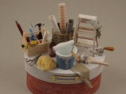 Tapetenwechsel Renovierung Haus Hausbau Umzug Maler Handwerker Miniatur Deko Dose Geldgeschenk Geschenke Renovierung Geldgeschenke