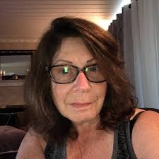 These kiddos are bound for the Burbs! 👋 I got a call in July of 2022 from  @bteta44 that I'd been named co-host of @theviewabc. My amazing husband  agreed to pack up