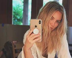 Mom, daughter, sister, friend, lover, worker and cosmic investigator @fabletics @kingstvodka @tobeinbloom picuki.com. Kate Hudson Instagram Live Stream 7 October 2019 Ig Live S Tv