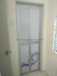 Pintu kayu 2nd hand 3 biji untuk dijual lumsum. Tukar Pintu Tandas Aluminium Bi Fold Door
