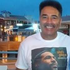 Maurice White 'Reece' of Earth Wind & Fire for me will always 'Be Ever  Wonderful'. 🙏🏾♥️🌍💨🔥 https://youtu.be/WLsnFQvxw3I