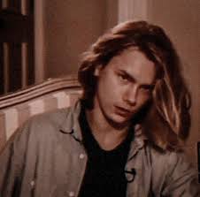 Run To The Rescue With Love And Peace Will Follow Meaning Pin By Ziva Hirsh On Rio Phoenix In 2020 River Phoenix Lil Skies People