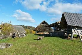 Etage des herrschaftlichen hauses, erster stock, hauptgeschoß. Angelika Troger Autor Bei Romer Tour