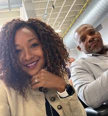 Monique Roberson (Coach Mo)