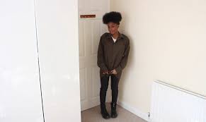 Instead of just complementing grunge or gothcore looks — two aesthetics this bulky footwear choice tends to be associated with — dr. 8 Doc Martens Aesthetic Outfits That Are All About Grunge Vibes Upstyle