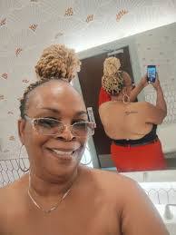 Mia Waller's Instagram, Twitter & Facebook