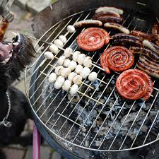 Grillen Auf Dem Balkon Und Im Garten Was Erlaubt Und Was Verboten Ist Rechtslage Wohnen