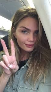 She has been married to michael mendoza since july 21, 2010. Kim Feenstra Simple Image Beautiful Face Make Up