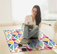 Es können auch von teppich zu teppich kleine farbunterschiede vorkommen, da das wollgarn handgefärbt ist. Mosaik Dreiecke Pastell Vinyl Teppich Tenstickers