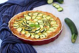 La torta salata con fichi, zucchine, mascarpone e fontina è ottima calda, ma anche tiepida e a temperatura ambiente. Torta Rustica Salata Con Zucchine E Mascarpone Semplice E Veloce Da Preparare Cibo Che Passione