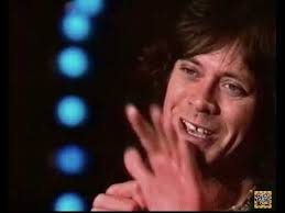 Taken from the new dvd heel.copyright @ emi music netherlands 2008. Rob De Nijs Malle Babbe 1975 Youtube