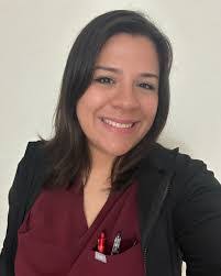 Julie Bendle's Instagram, Twitter & Facebook