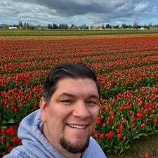 Parents please stop sending your kids to school with theidea the "someone  hits you, you hit them back" YOU are α part of the problem!