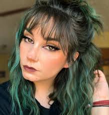 Jade West WALKED so she could RUNNN 🙌💚 @mollipopmakeup used Iris Green  mixed with a little Blue Jean Baby to create this shade #AFirisgreen  #AFbluejeanbaby