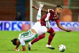 Y para rematar, el nombramiento del árbitro carlos betancur, que fue el que estuvo en la ida con junior y en otro partido en el que hubo polémica por un gol de nacional al final, llevó a que los hinchas 'estallaran' en redes sociales y que se mostrara la gran molestia de los 'embajadores': Deportes Tolima Vs Atletico Nacional Match Rescheduled For Betplay Cup Quarterfinals Colombian Soccer Betplay Cup Archyde