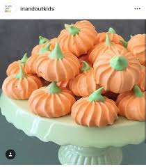 Pin By Tiia Kolehmainen On Halloween Meringue Cookies Halloween Desserts Meringue