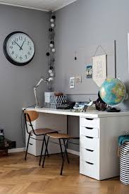 15 Ideen Fur Dein Home Office Graue Wande Home Office Einrichten Haus Deko
