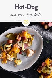 Hot Dog Pfannchen Mit Cheddar Aus Dem Raclette Rezept Hot Dogs Raclette Ideen Gutes Essen