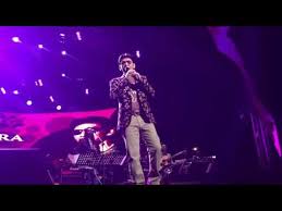 Aku menyanyi menghibur hati insan yang sepi aku bersenda mereda duka kau yang kecewa di s. Descargar Konsert 3 Suara Seniman Menangis Jamal Abdill