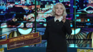 Heute redet sie (ariane alter) in #latenightalter nicht über peanuts, sondern über ne hohle nuss und moritz neumeier macht mit! Fritz Gnad Late Night Alter