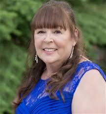 Mary Dawn's Instagram, Twitter & Facebook