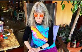 Lee was born in são paulo, brazil, from an u.s. Rita Lee Tem Famoso Disco Relancado Em Comemoracao Pelos 40 Anos Da Obra Ofuxico
