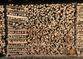 Ab wann sollte man brennholz spalten? Holz Stapeln So Wird S Richtig Gemacht Wematik