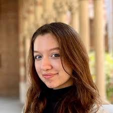 Leslie Moreno's Instagram, Twitter & Facebook