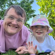 Minnie Mouse joins Actors' Equity Association