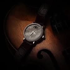 Are you confused which model or brand would suit your casual or formal dressing? Popular 15 Luxury Watch Brands For Men Women Online In India