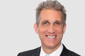 Lisa Mayhew to Step Down as Co-Chair of Bryan Cave Leighton Paisner