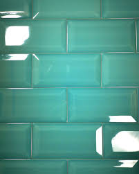 Der stil orientiert sich lediglich an den metros von großen metropolen und bringen in der welt des. Hippe Metro Fliesen Gunstig Kaufen In Berlin Berliner Fliesenmarkt