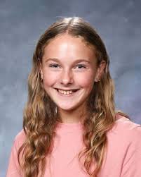 🎉 April Students of the Month! 🎉 🎉 ¡Estudiantes del mes de abril! 🎉  Shoutout to our CMS Bulldogs who went above and beyond this month! From  leading with kindness to showing