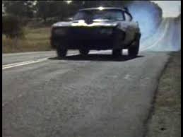 Воин дороги (1981), безумный макс: Mad Max 1979 Trailer Youtube