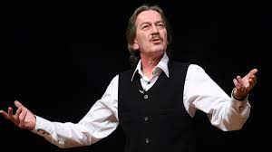 Derya şensoy babası ferhan şensoy'un hastalığı ile ilgili geçtiğimiz temmuz ayında twitter'dan yaptığı açıklamada, babam ferhan şensoy, geçen ay damarlarıyla ilgili geçirdiği bir operasyon. 8h Vkoy Ulkqam