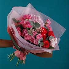 They are all reputable companies that have been delivering flowers for years and decades. Flower Delivery Service Dubai Flower Delivery Best Flower Delivery Online Flower Delivery