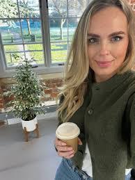 Faye Lord's Instagram, Twitter & Facebook