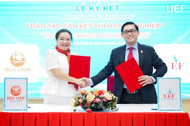 UEF ký kết MOU với 16 doanh nghiệp, khởi động cuộc thi xây dựng ...