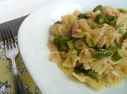 Farfalle con asparagi selvatici e fave. Pasta Asparagi E Tonno Ricetta Primo Facile E Veloce