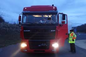 Un șofer de camion a fost amendat cu 40.000 de lei, lângă pașcani, pe un drum județean. È™ofer Roman De Tir Prins In Bavaria FÄƒrÄƒ Permis De Conducere PlÄƒcuÈ›e De Inmatriculare È™i Tahograf Ziarul Romanesc Germania