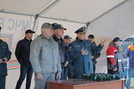 Jun 07, 2021 · 7 июня глава мчс россии евгений зиничев оценил условия приема граждан в обновленной общественной приемной. Ynpmatjyyxe8sm