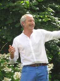 Autant de sujets abordés pour présenter la profession et parler de la beauté des roses. Stephane Marie Wikipedia
