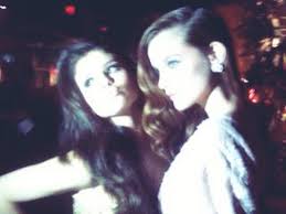 It looks like justin bieber's model gal pal barbara palvin backed off quick fast after fans began pulverizing her this weekend, outraged and in disbelief that she could have gotten in the way of justin bieber and selena gomez's love affair. Selena Gomez And Barbara Palvin Make Friends And Swap Justin Bieber Stories Photos Celeb Dirty Laundry