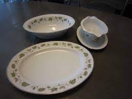The always classic noritake cirque coffee server has a scroll motif gives off a less formal approach to dinnerware. Vintage Noritake China China Pattern Vineyard 6449 Green Vine Leaves Platinum Rim Fall Leaves Dinnerware Serving S Serving Set Noritake Noritake China