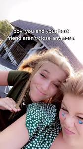 Lola Garrison's Instagram, Twitter & Facebook