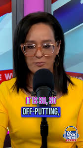 The office is no place for man feet. Kennedy is begging you to put your  toes away! https://buff.ly/JRSHyjH