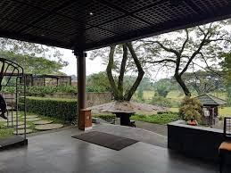 Check spelling or type a new query. Pemandangan Dari Terrace Cafe Bild Von Taman Dayu Golf Club Resort Pasuruan Tripadvisor